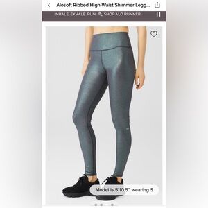 Alosoft Ribbed Shimmer Legging in Dark Grey Iridescent